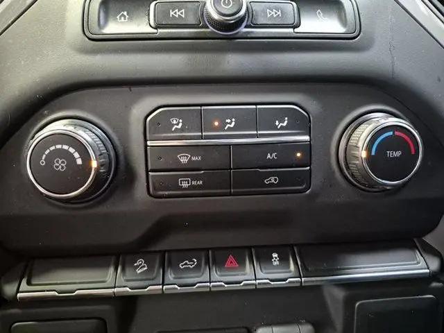 2021 Chevrolet Silverado 1500 4WD Crew Cab Short Bed Custom Trail Boss