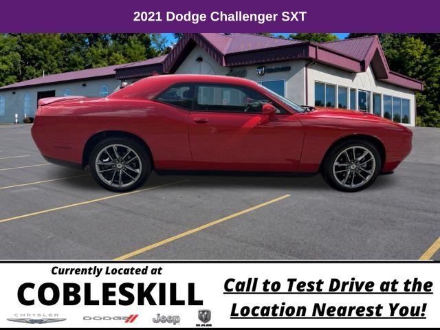 2021 Dodge Challenger SXT AWD