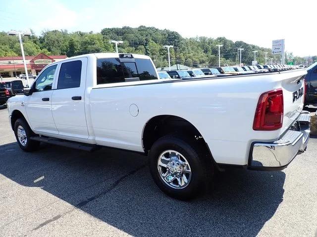 2025 RAM 3500 Tradesman Crew Cab 4x4 8 Box 2025 RAM 3500 Tradesman Crew Cab 4x4 8 Box