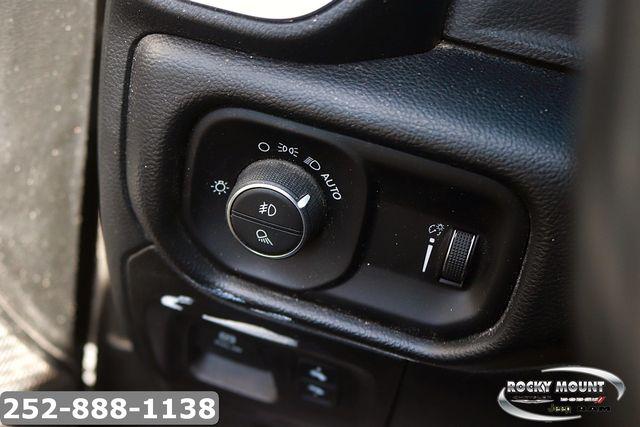 2022 Ram 1500 Big Horn Crew Cab 4x2 57 Box