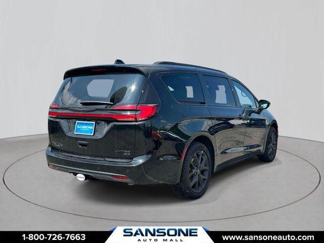 2026 Chrysler Pacifica Limited AWD