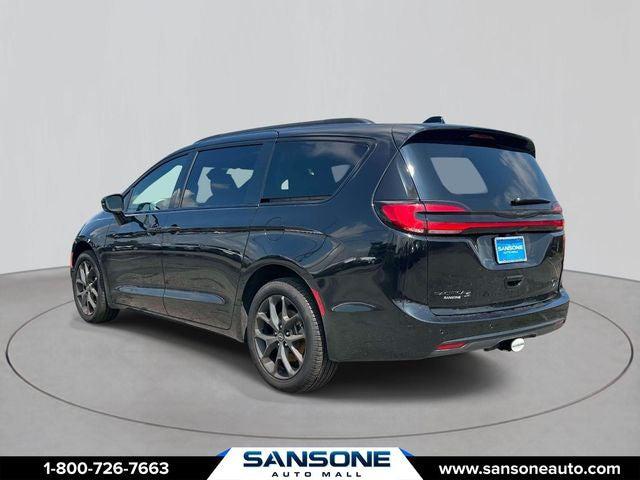 2026 Chrysler Pacifica Limited AWD