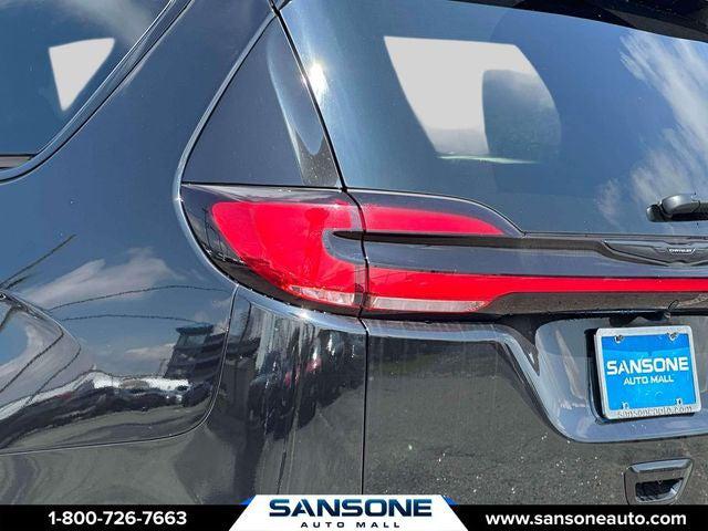 2026 Chrysler Pacifica Limited AWD