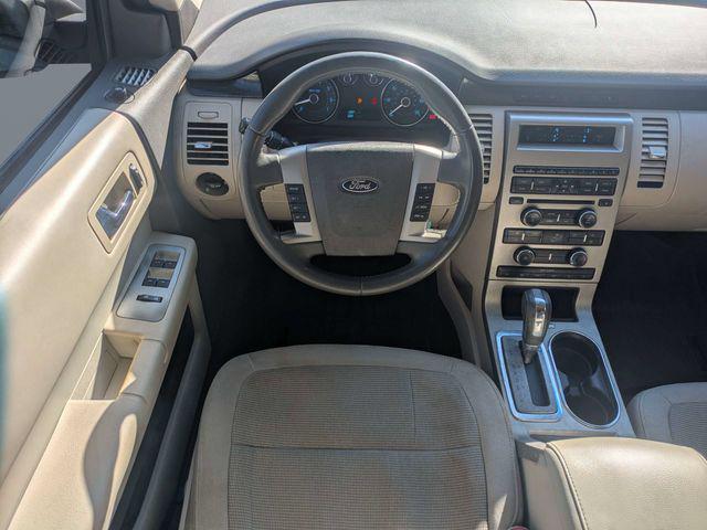 2010 Ford Flex SE