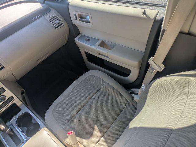 2010 Ford Flex SE