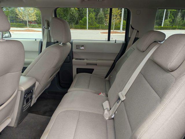 2010 Ford Flex SE