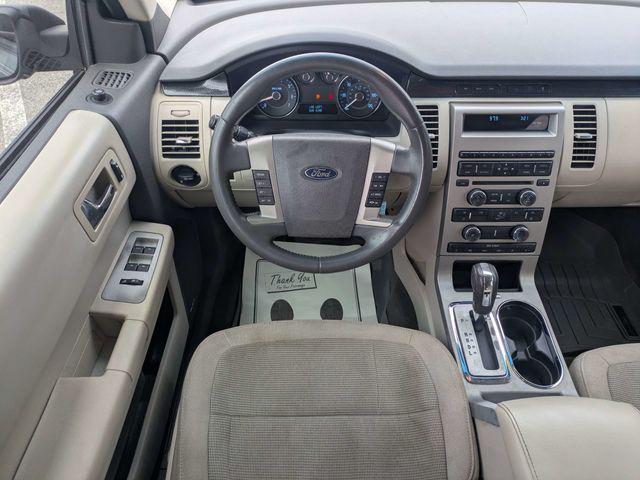 2010 Ford Flex SE