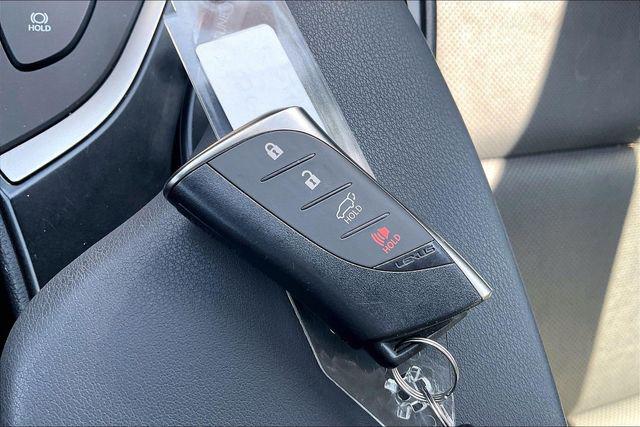2019 Lexus UX 200 Base