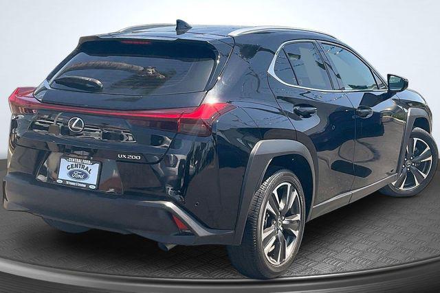 2019 Lexus UX 200 Base
