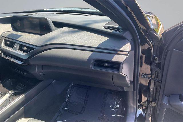 2019 Lexus UX 200 Base