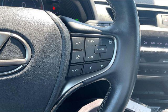 2019 Lexus UX 200 Base