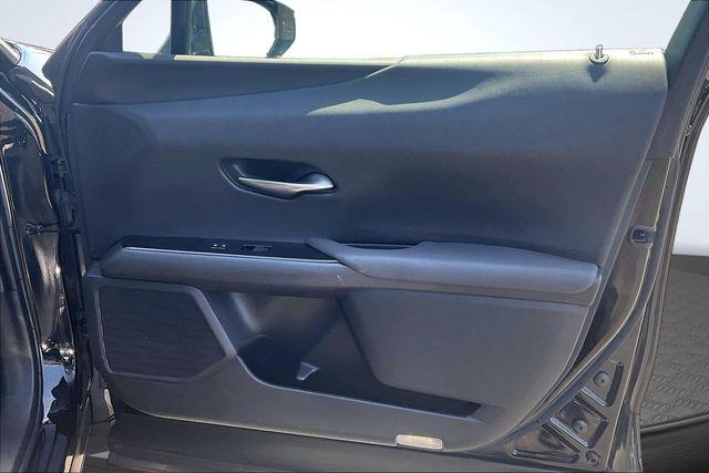 2019 Lexus UX 200 Base