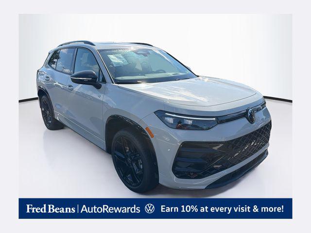 2026 Volkswagen Tiguan SE R-Line Black for sale in Doylestown, PA