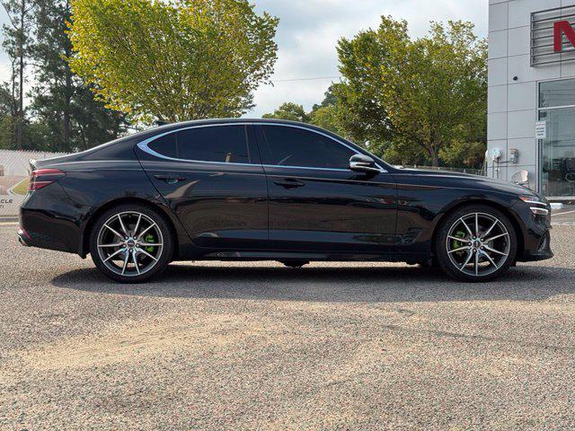 2022 Genesis G70 2.0T RWD
