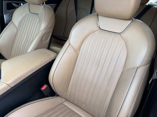 2022 Genesis G70 2.0T RWD