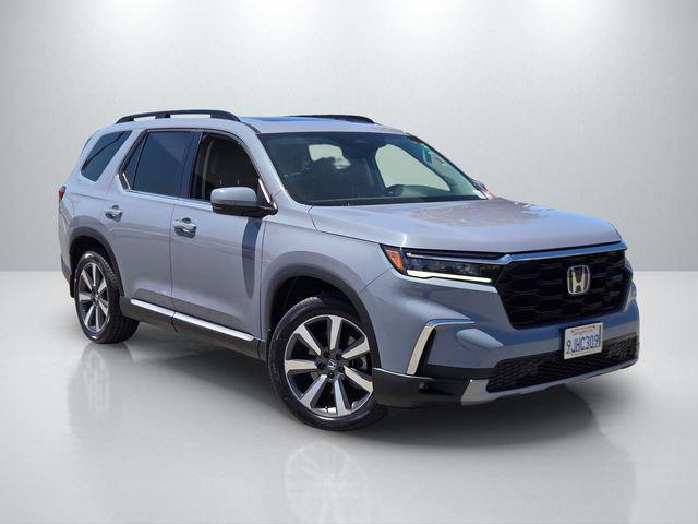 2023 Honda Pilot 2WD Touring for sale in Chula Vista, CA