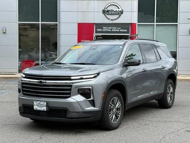 2024 Chevrolet Traverse FWD LT for sale in Yonkers, NY