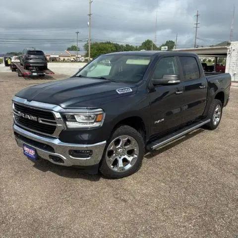 2019 Ram 1500 Big Horn/Lone Star Crew Cab 4x4 5'7" Box for sale in Altavista, VA