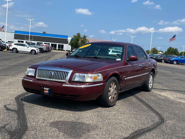 2005 Mercury Grand Marquis LS for sale in Flint, MI