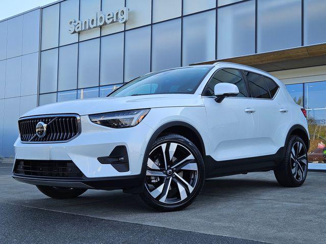 2024 Volvo XC40 B5 Ultimate Bright Theme for sale in Lynnwood, WA