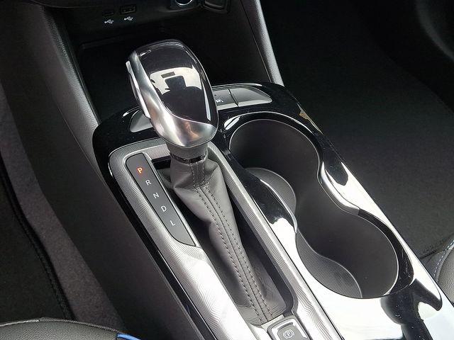 2026 Buick NV Sport Touring FWD