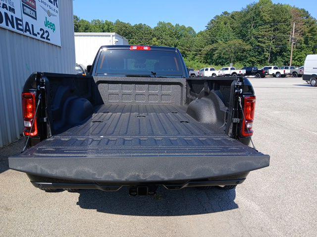 2026 Ram 3500 Big Horn Crew Cab 4x4 8 Box