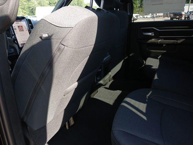 2026 Ram 3500 Big Horn Crew Cab 4x4 8 Box