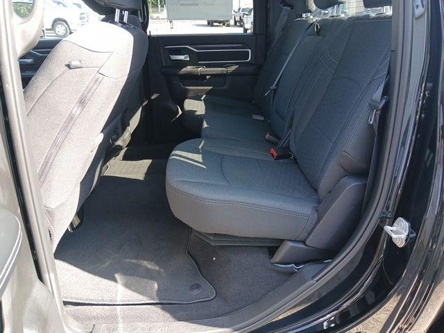 2026 Ram 3500 Big Horn Crew Cab 4x4 8 Box