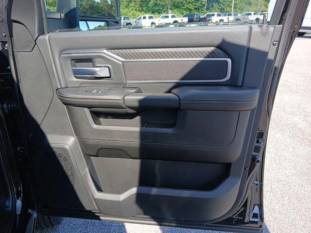 2026 Ram 3500 Big Horn Crew Cab 4x4 8 Box
