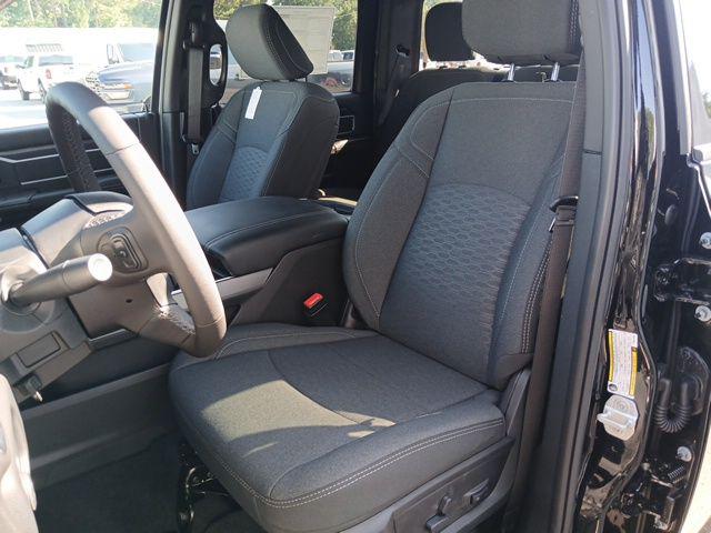 2026 Ram 3500 Big Horn Crew Cab 4x4 8 Box