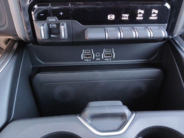 2026 Ram 3500 Big Horn Crew Cab 4x4 8 Box
