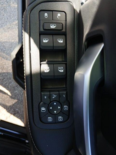 2026 Ram 3500 Big Horn Crew Cab 4x4 8 Box