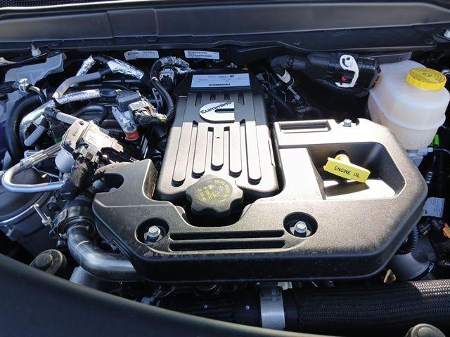 2026 Ram 3500 Big Horn Crew Cab 4x4 8 Box