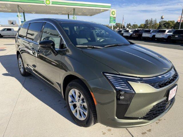 2027 Chrysler Pacifica Select AWD