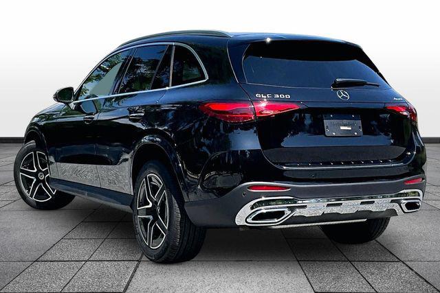 2027 Mercedes-Benz GLC GLC 300