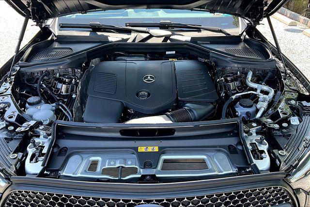 2027 Mercedes-Benz GLC GLC 300