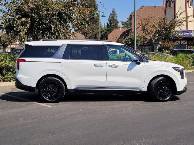 2027 Kia Carnival EX
