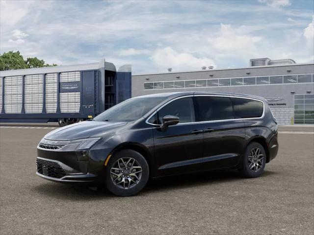 2027 Chrysler Pacifica Limited for sale in Springfield, MO