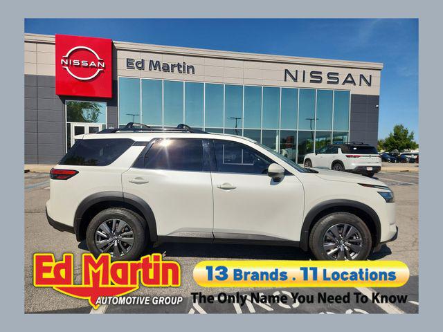2022 Nissan Pathfinder SV 4WD for sale in Fishers, IN