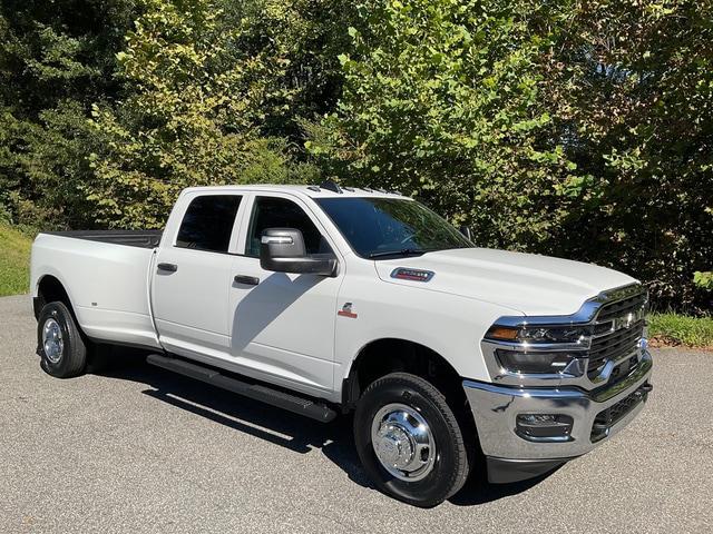 2027 Ram 3500 Tradesman