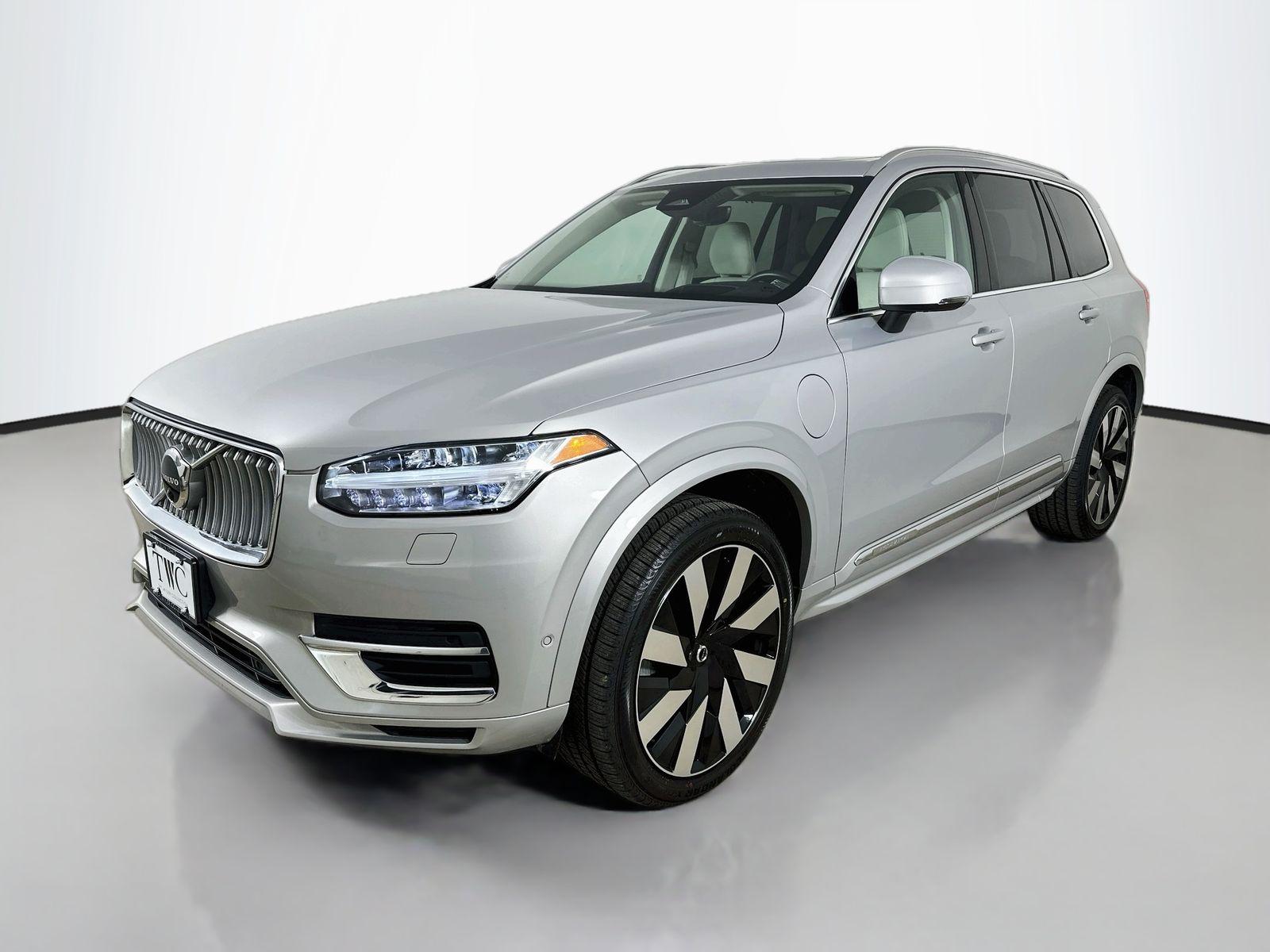 /2023 Volvo XC90-RECHARGE PLUG-IN HYBRID