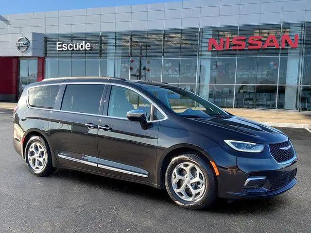 2023 Chrysler Pacifica Limited for sale in Greer, SC