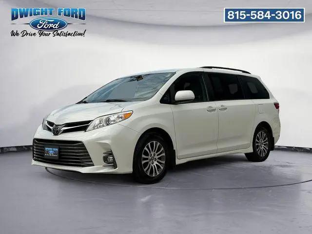 2019 Toyota Sienna XLE Premium 8 Passenger for sale in Dwight, IL