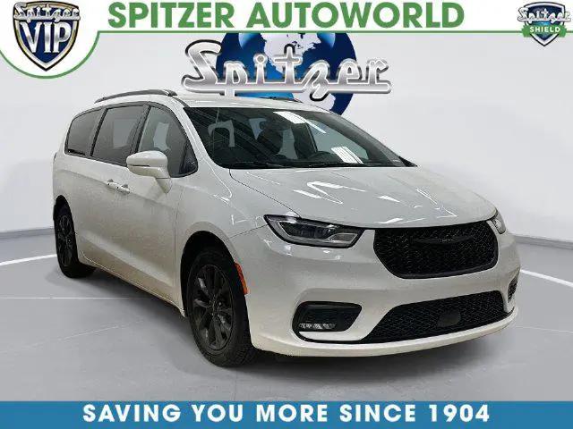 2021 Chrysler Pacifica Touring for sale near Ontario, OH