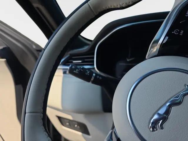 2026 Jaguar F-PACE R-Dynamic S P250 AWD Automatic