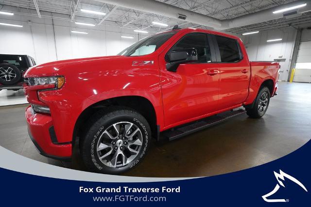 2020 Chevrolet Silverado 1500 4WD Crew Cab Short Bed RST for sale in Traverse City, MI