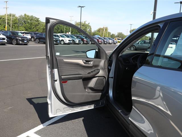 2022 Ford Escape S