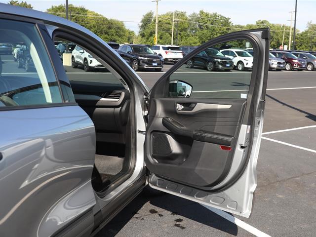 2022 Ford Escape S