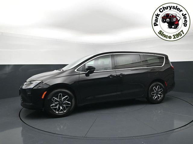 2027 Chrysler Pacifica PACIFICA LIMITED AWD 2027 Chrysler Pacifica PACIFICA LIMITED AWD