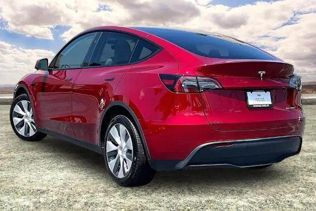 2024 Tesla Model Y Long Range Dual Motor All-Wheel Drive